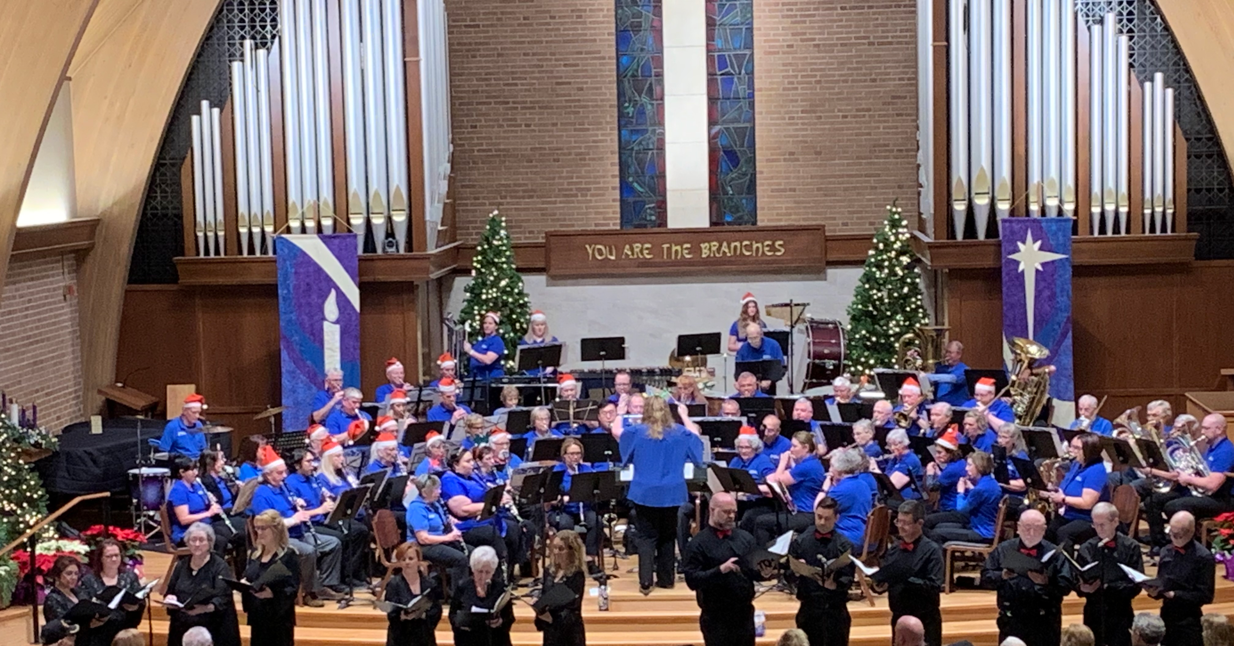 Holiday
        Concert with Mulligan Minstrels